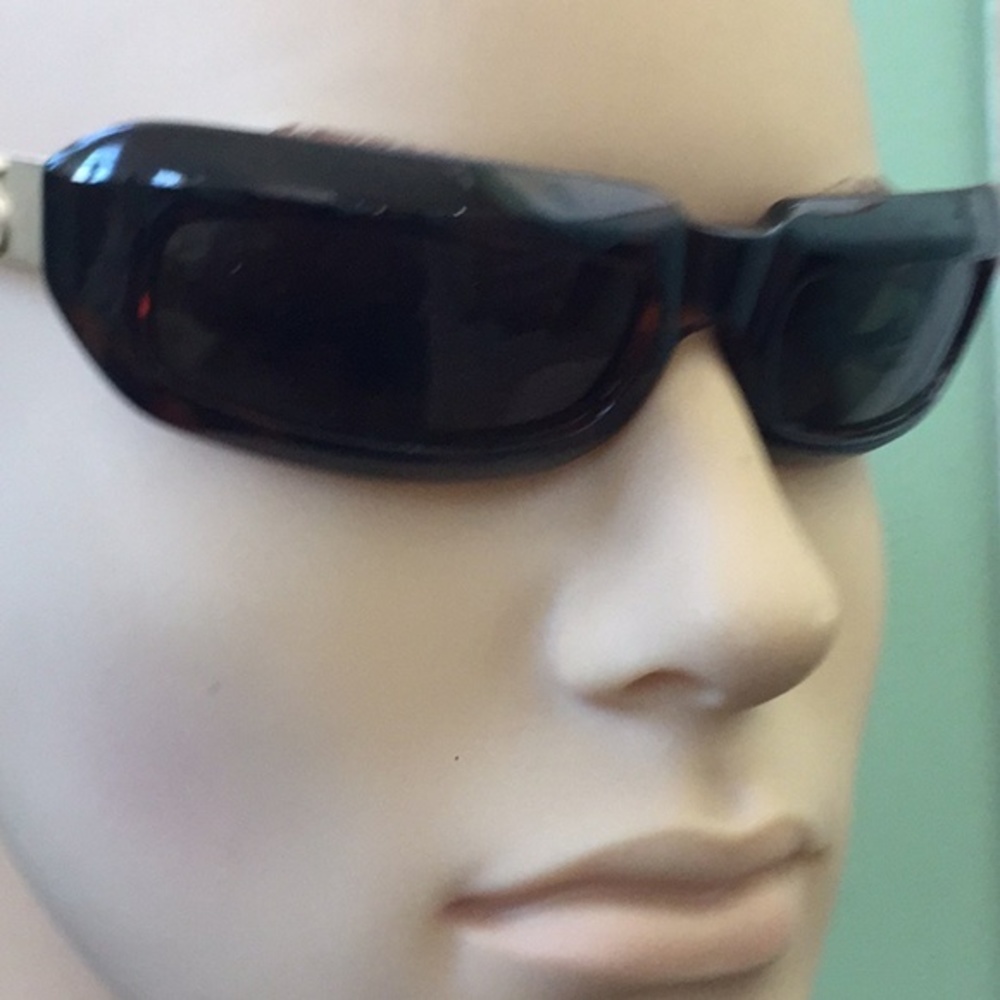 Versus Gianni Versace Sunglass ﻿ ﻿